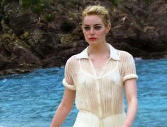 Emma Stone FINALLY goes topless in new 2018 movie “The Favourite”