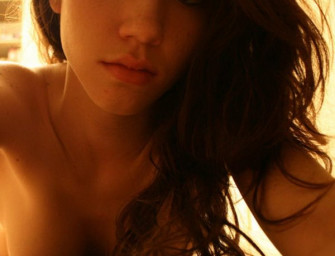 The perfect, hot naked teen selfie