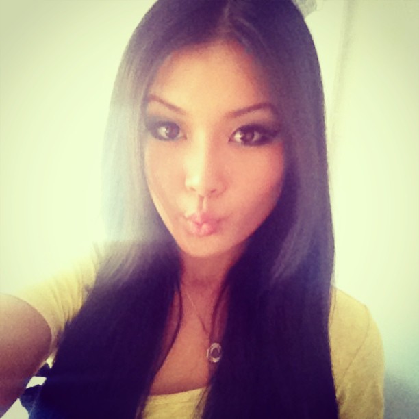 cassandrabelle-duck-face-fuckface