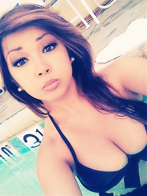 xkveezy-le-pool-earlier-i-just-liked-the
