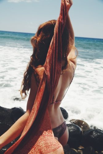 Beachy Mermaids Topless Amazing