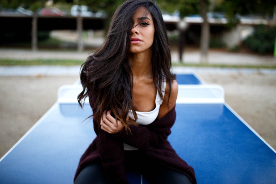 burbb-burbb-topless-sexy-tits