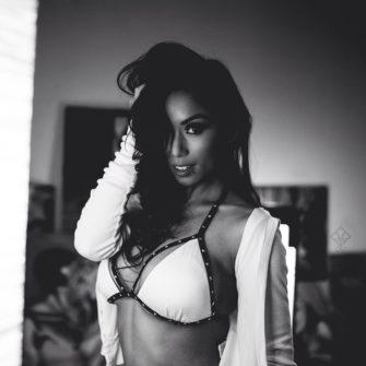 Donnahpham Donnah Pham Credit Ylf Naked