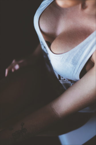 Envyavenue Discover Photographer Naked