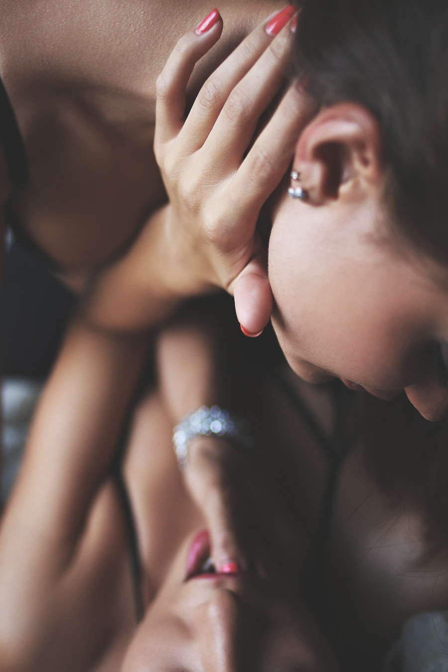 envyavenue-karina-photographer-topless