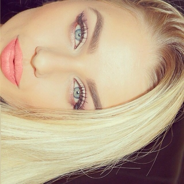 european-vixens-instagram-lillypetrus