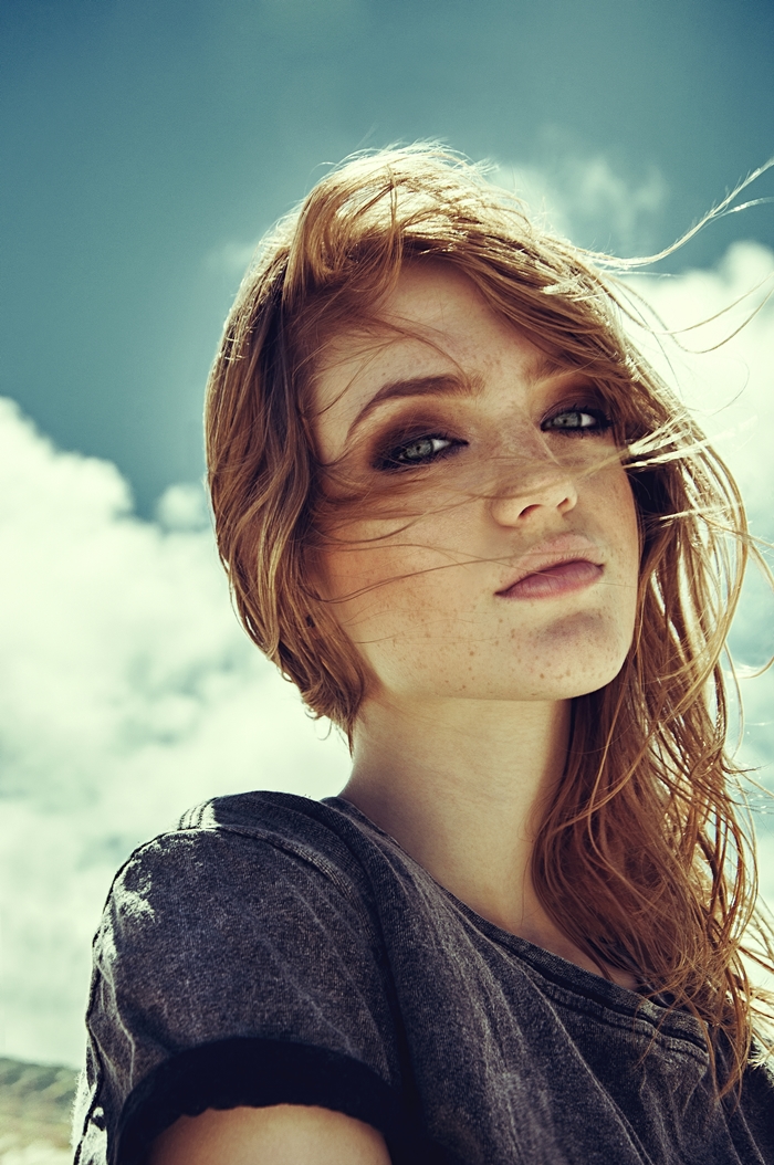 finofilipino-la-moza-del-diacutea-es-stefani-naked-boobs