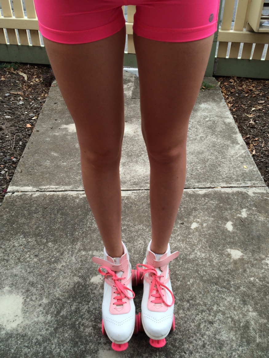 hot-agirlnamedally-running-is-so-2013-topless