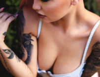 Hot Babe X Justin Swain Boobs