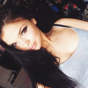 Hot Ddollhouse X Topless