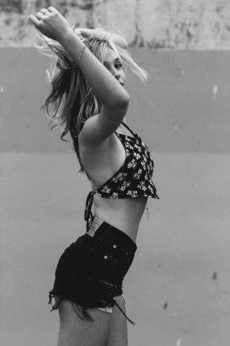 Hot Farhadsamari Alexis Ren Topless