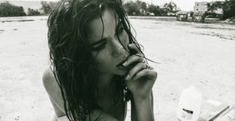 Hot Melanie Ribbe Topless Sexy Tits