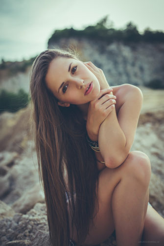 Hot Themanliness Klara Source Mvmt Facebook Topless