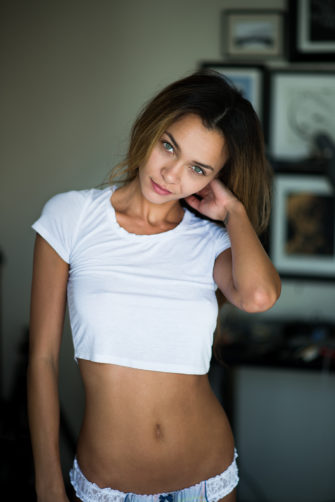 Hot Token Following Back Everyone Boobs