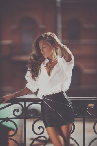 Hotchicksandmore Naked Boobs