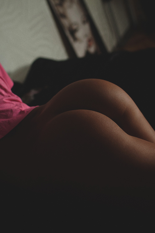 iamsostraight-simplicity-is-the-ultimate-boobs-amazing