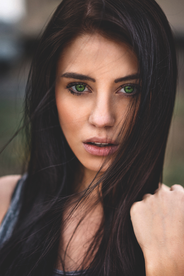 imposingtrends-julia-carina-imposingtrends