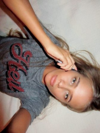 Kno Cko Ut Kno Ckout Delta; Hot Ass