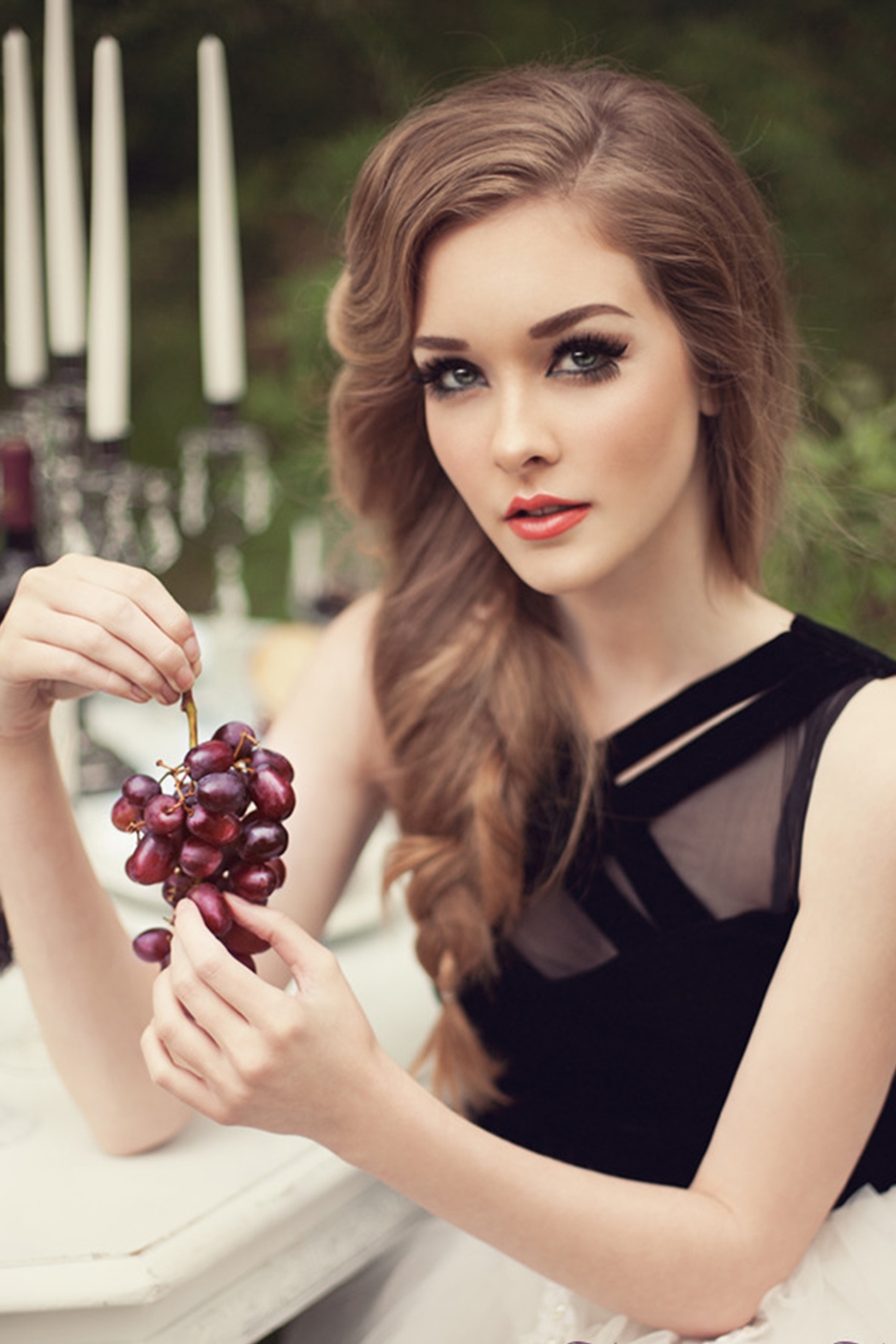 lady-craze-forest-royalty-naked