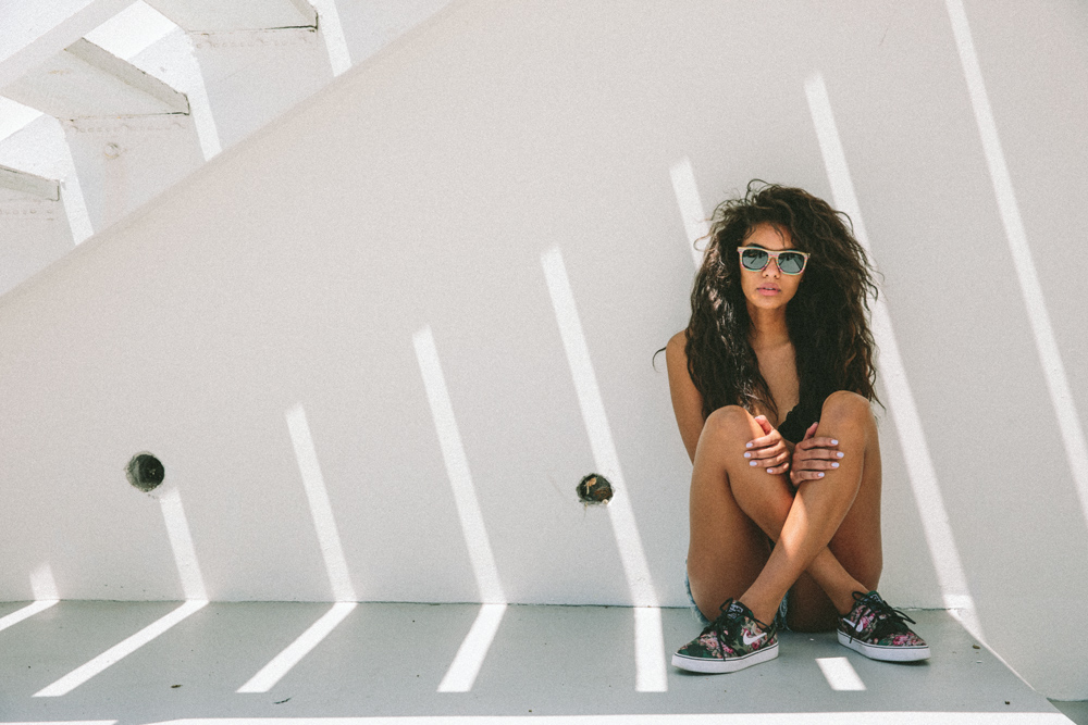 localdistribution-vsuals-by-van-styles