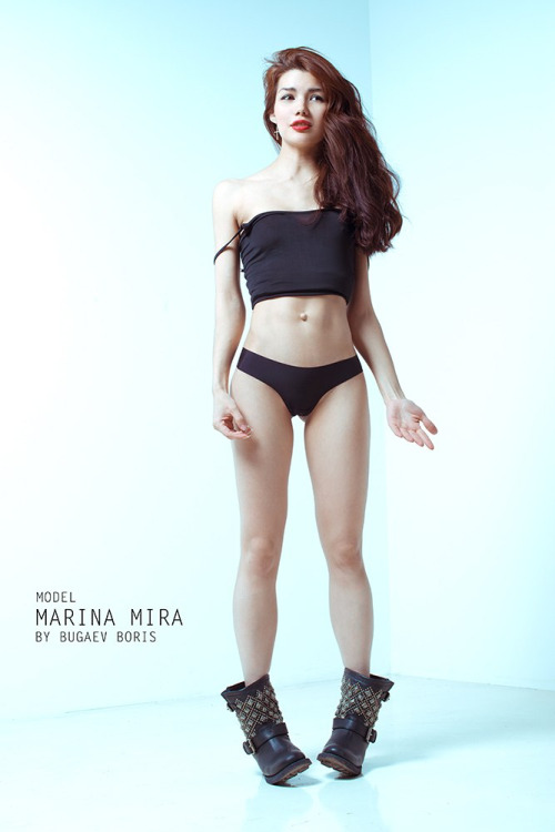 marina-mira-topless-amazing