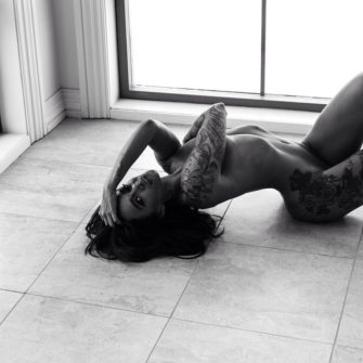 Motz Hottest Eyecandy Eyecandy Topless