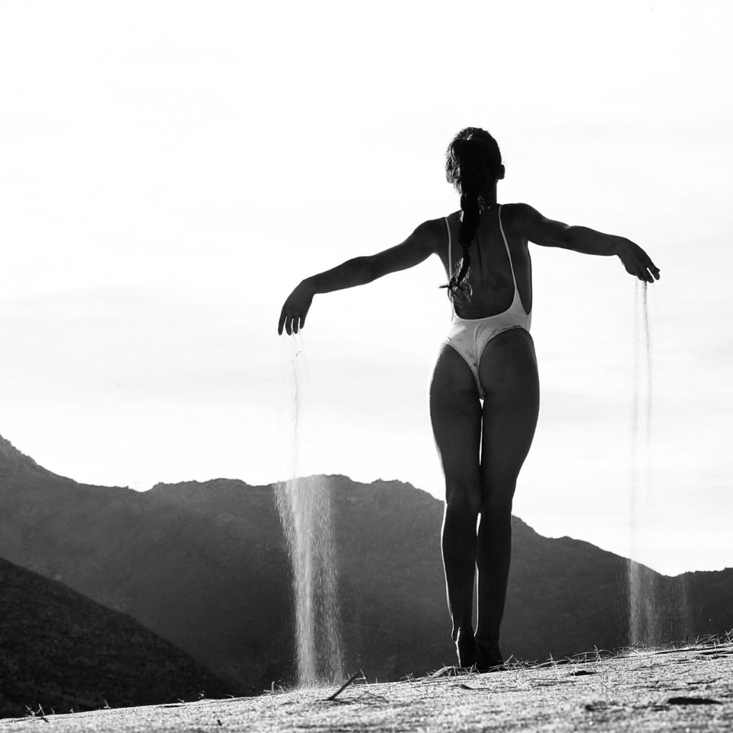 nolenchristopher-changing-tides-naked-topless