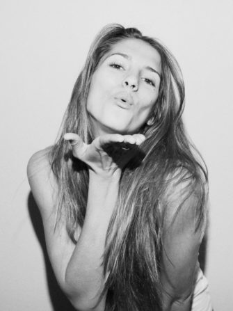 Sexy Amanda Riley Ferree Topless