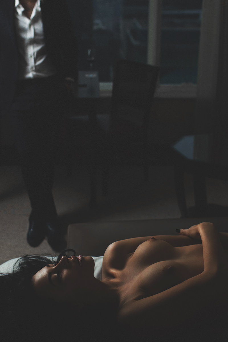 sexy-envyavenue-temptation-justphamous-topless