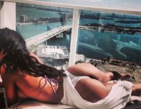 Sexy Famoussstar Topless Sexy Tits