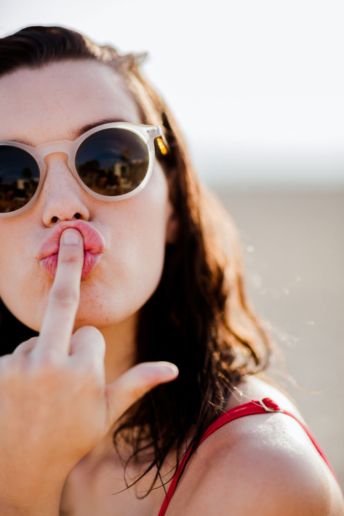 sexy-fuckoff-kindly-denise-schaefer-girls-like-boobs