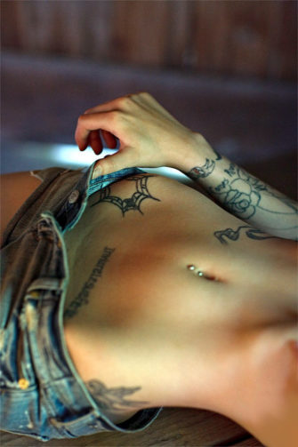 Sexy Itattoobabes Girls Topless