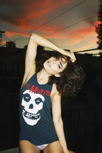 Sexy Nude Aarika Wolf Boobs