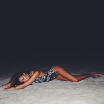 Sexy Nude April Love Geary