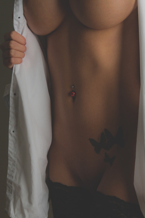 sexy-nude-come-pick-my-flower-by-mrx