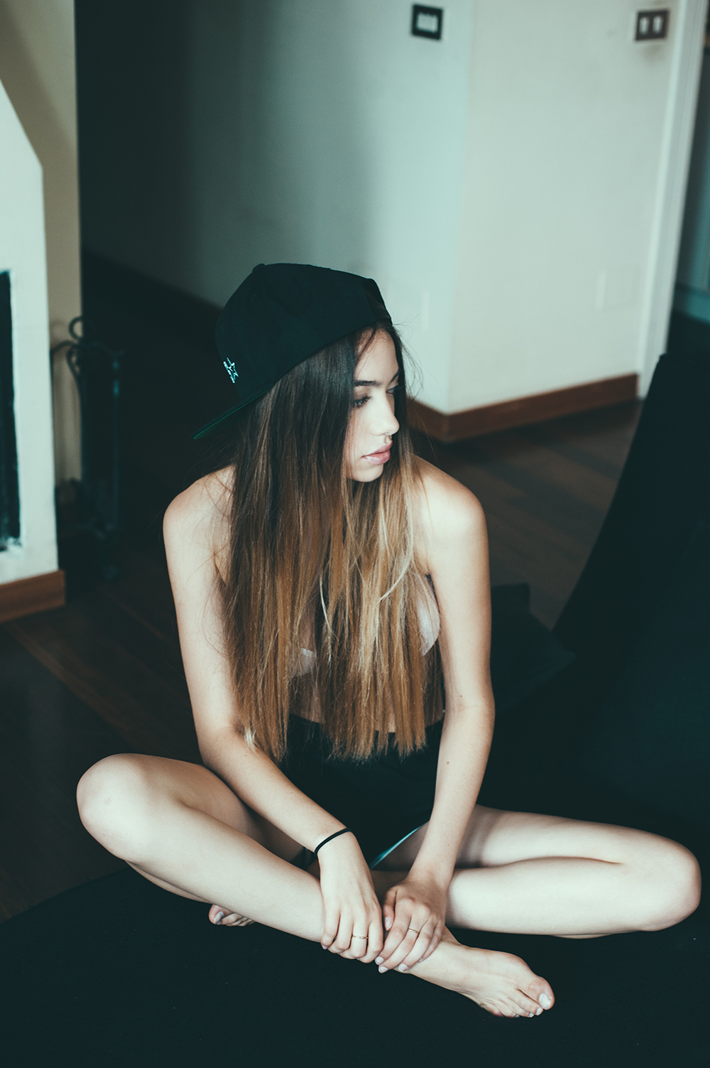 sexy-nude-emanueleferrariph-ella-photo-by-emanuele