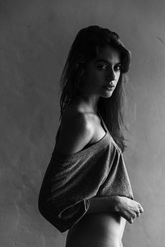 Sexy Nude Gabriela Bloomgarden