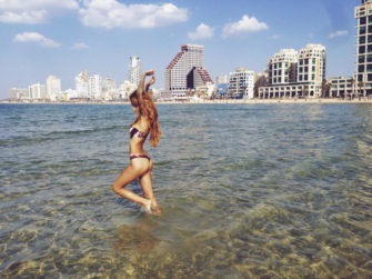 Sexy Nude Gypsyone Memories In The Waters Of The