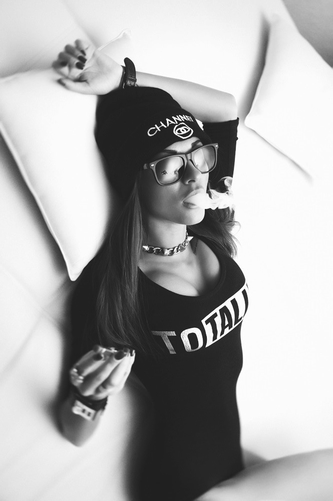 sexy-nude-killthendestroy-trippyteam-me-topless