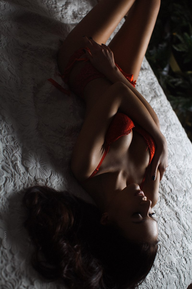 sexy-nude-liza-urbanovich-x-svetlana-nikitenko