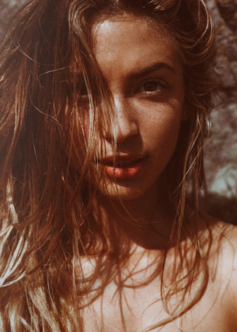 Sexy Nude Regarderlesfilles Lucaspassmore Cassie Shot Topless