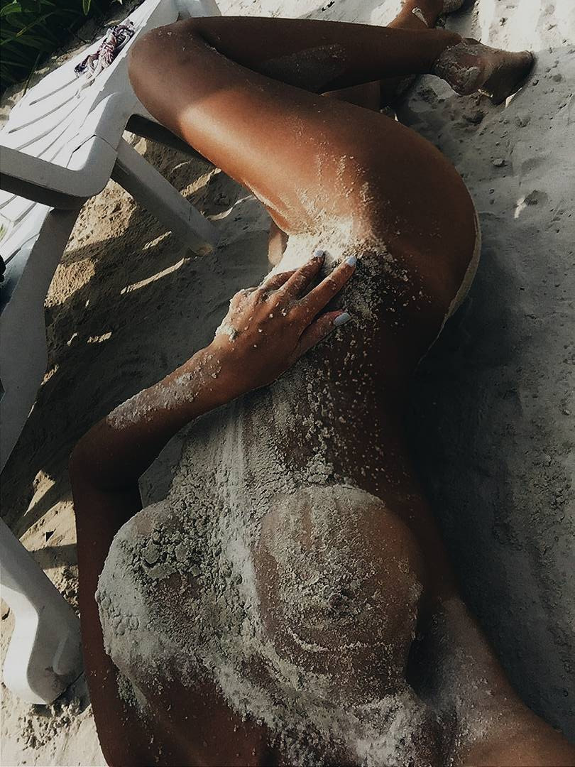 sexy-nude-sandy-x-dplyusnin