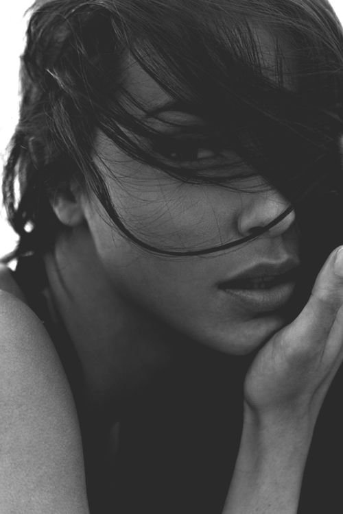 sexy-wearevanity-at-home-with-lucila