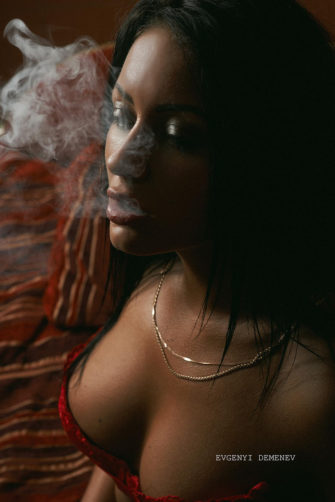 Smoke Evgenyi Demenev