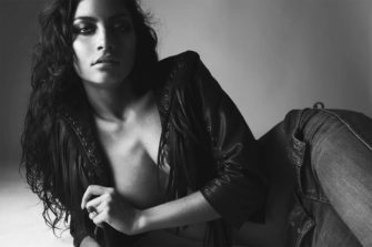 Soypiroman Emilie Payet Vaya Boca Boobs