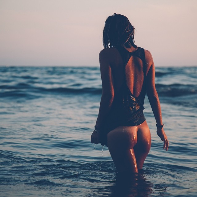 stacie-hess-topless