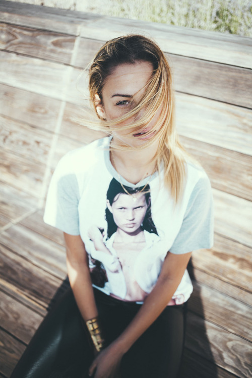 stephanie-bertram-rose-sexy-tits