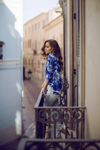 Streetbeast Kenza Zouiten Topless