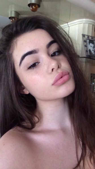 Systemofadowny Funkies Lips Topless