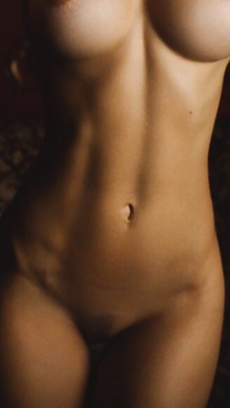 Teaser Iphone 5s Edit Naked Boobs